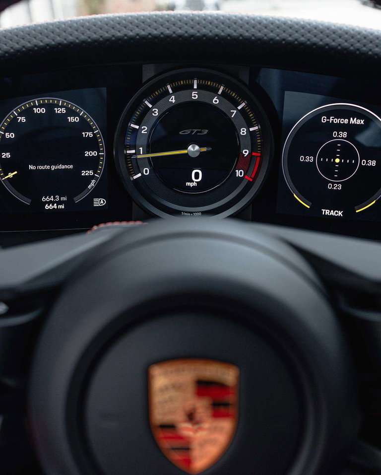 Porsche 992 GT3 Touring