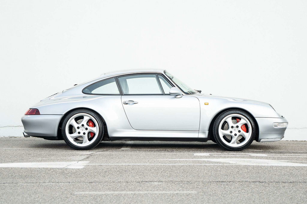 Porsche 993 Carrera 4S