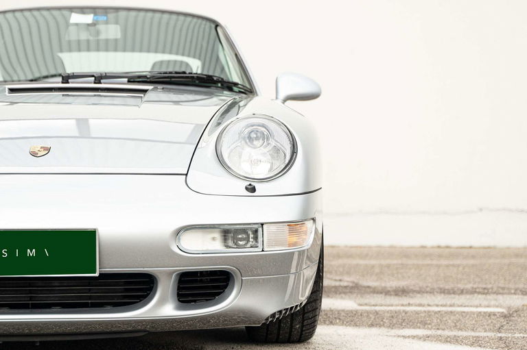 Porsche 993 Carrera 4S