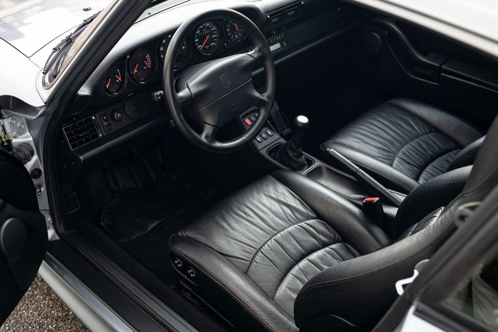 Porsche 993 Carrera 4S