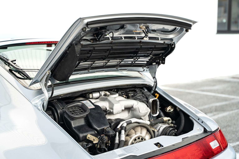 Porsche 993 Carrera 4S