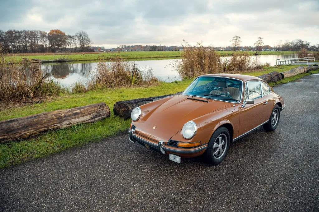 Porsche 911 T (US)