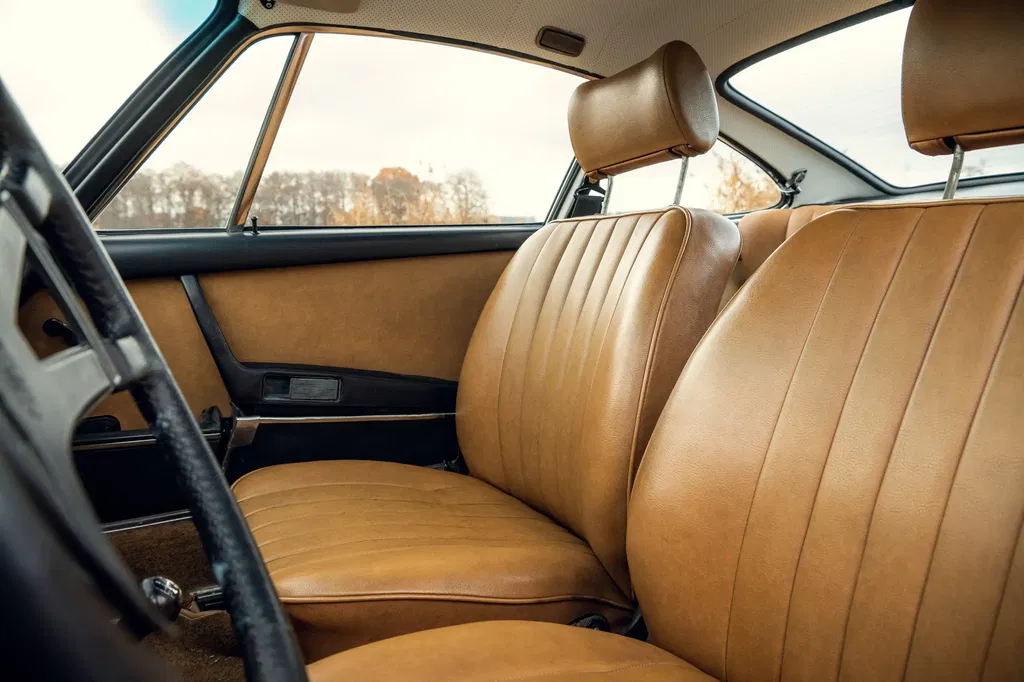 Porsche 911 T (US)