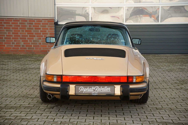 Porsche 911 SC (US)