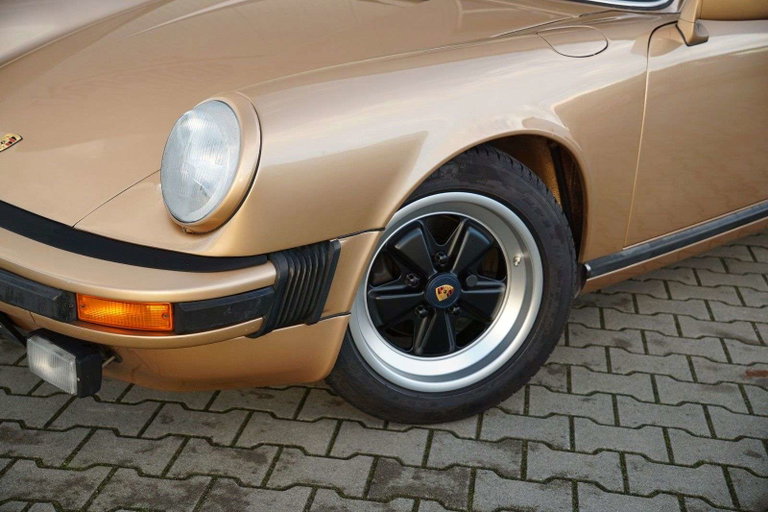 Porsche 911 SC (US)