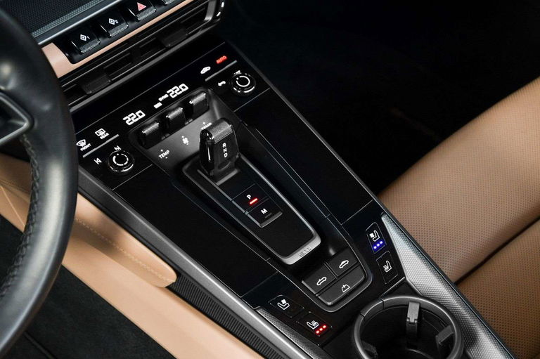 Porsche 992 Carrera 4S