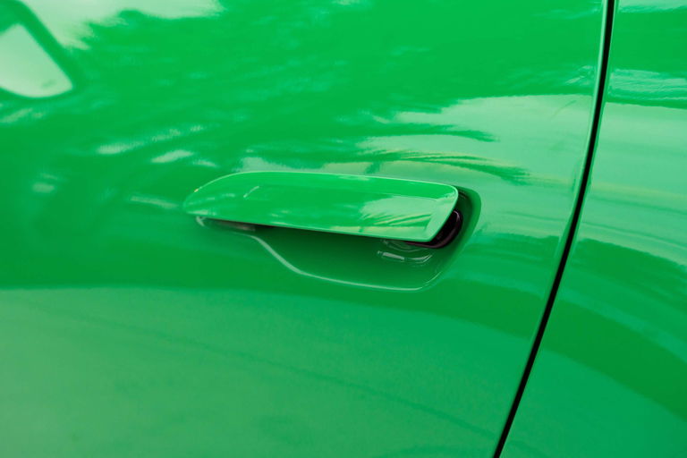 Porsche 992 Carrera 4 GTS