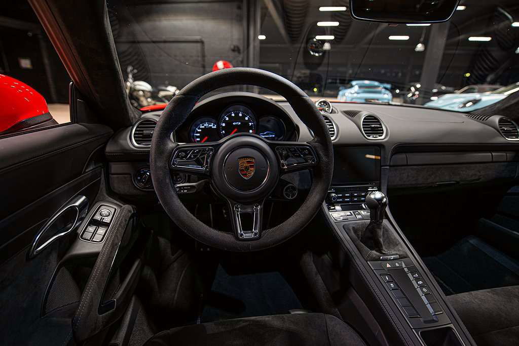 Porsche 718 Cayman GTS 4.0