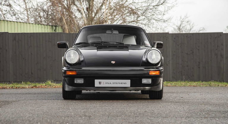Porsche 911 Carrera 3.2