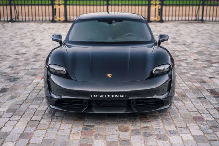 Porsche Taycan Turbo S