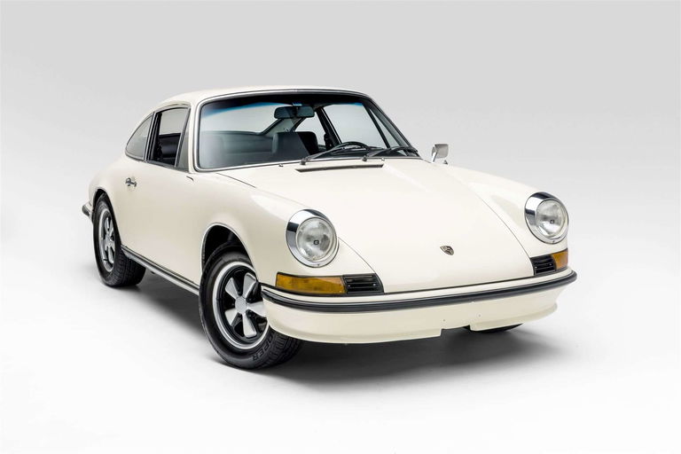 Porsche 911 T (US)