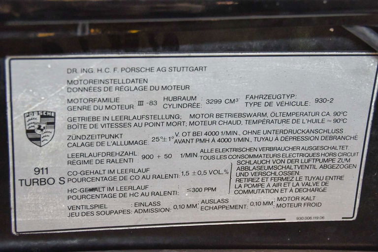 Porsche 911 Turbo S 3.3