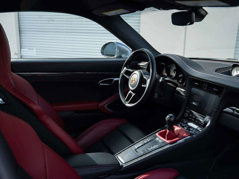 Porsche 991 GT3 Touring