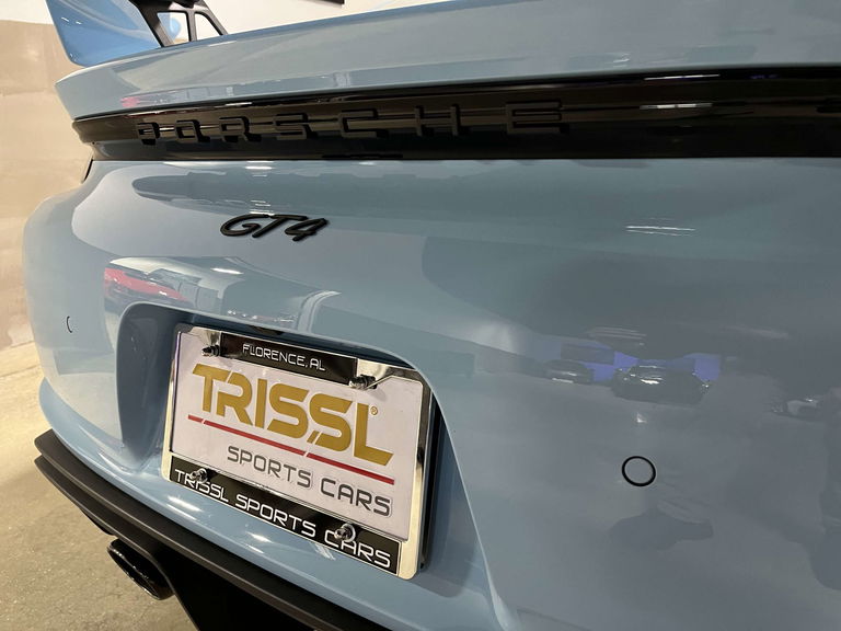 Porsche 718 Cayman GT4