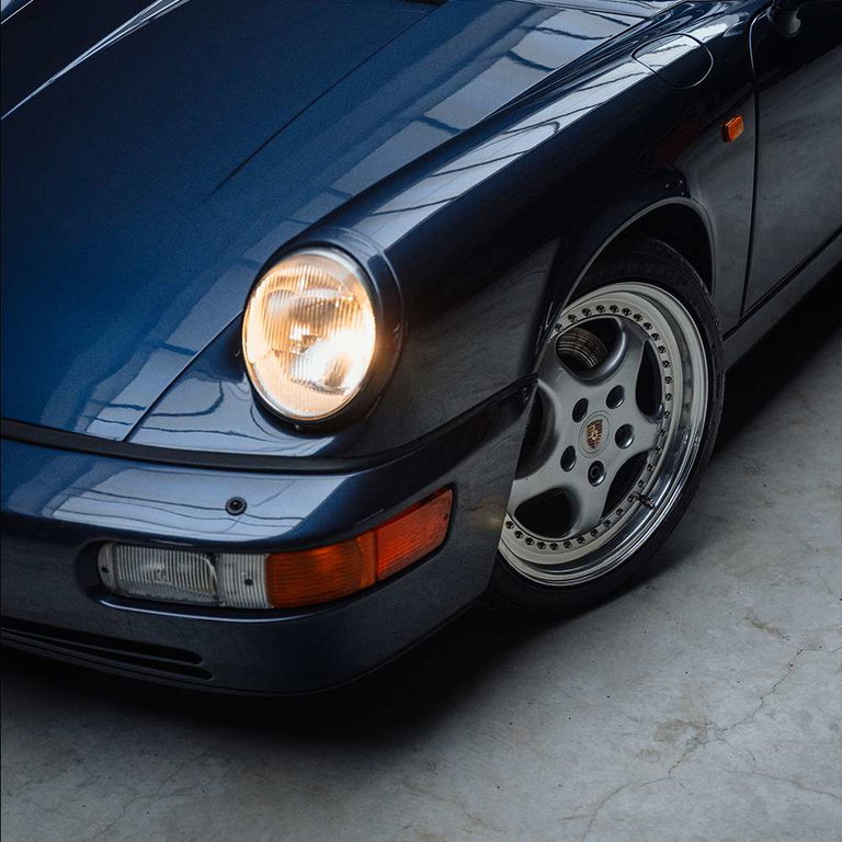 Porsche 964 Carrera 4