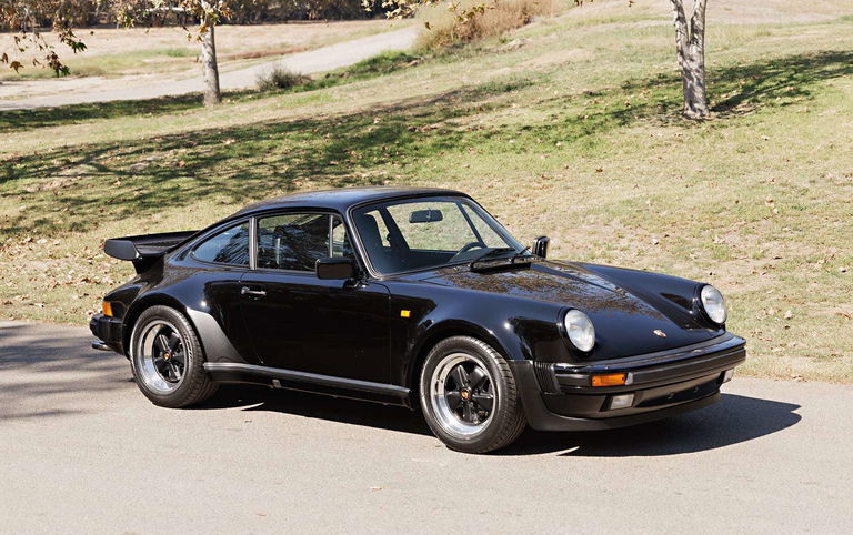 Porsche 911 Turbo 3.3 (US)