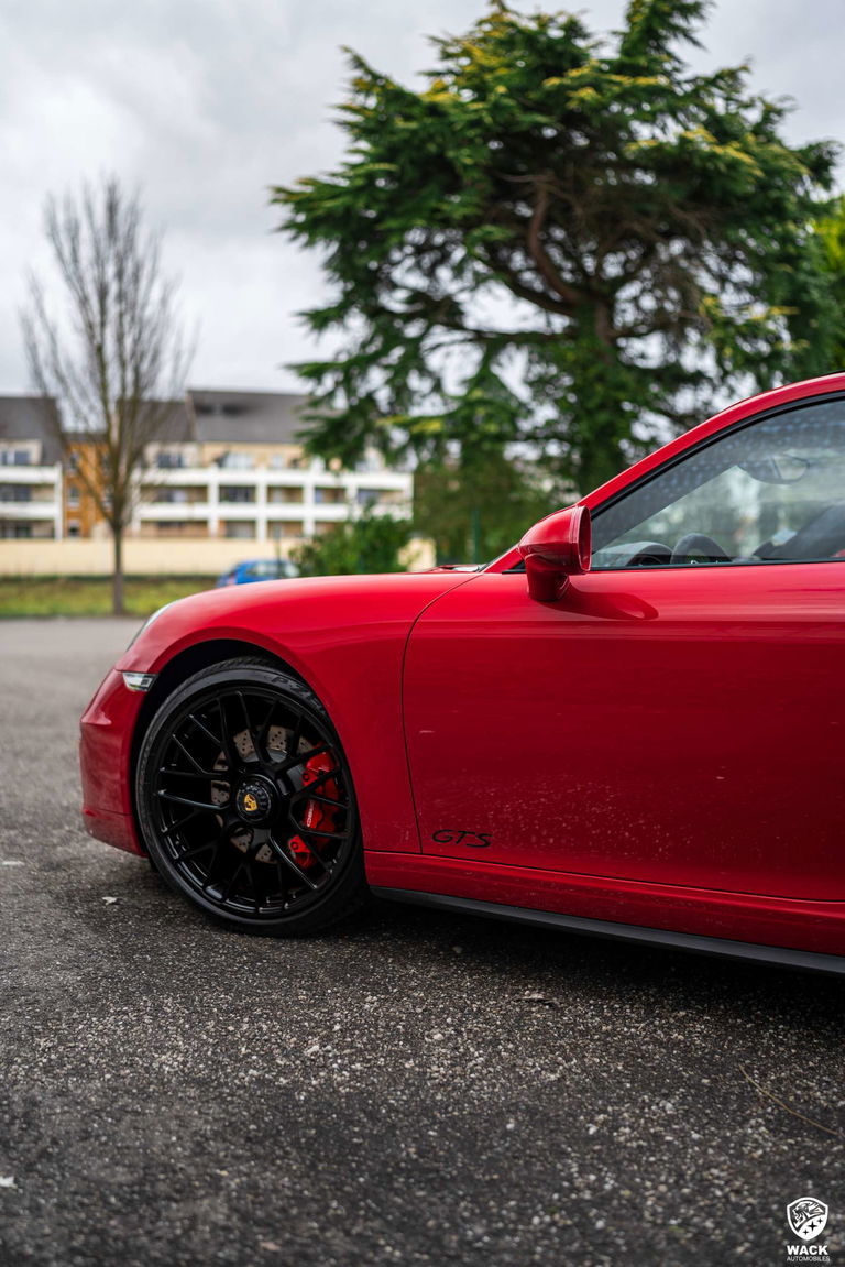 Porsche 991 Carrera GTS