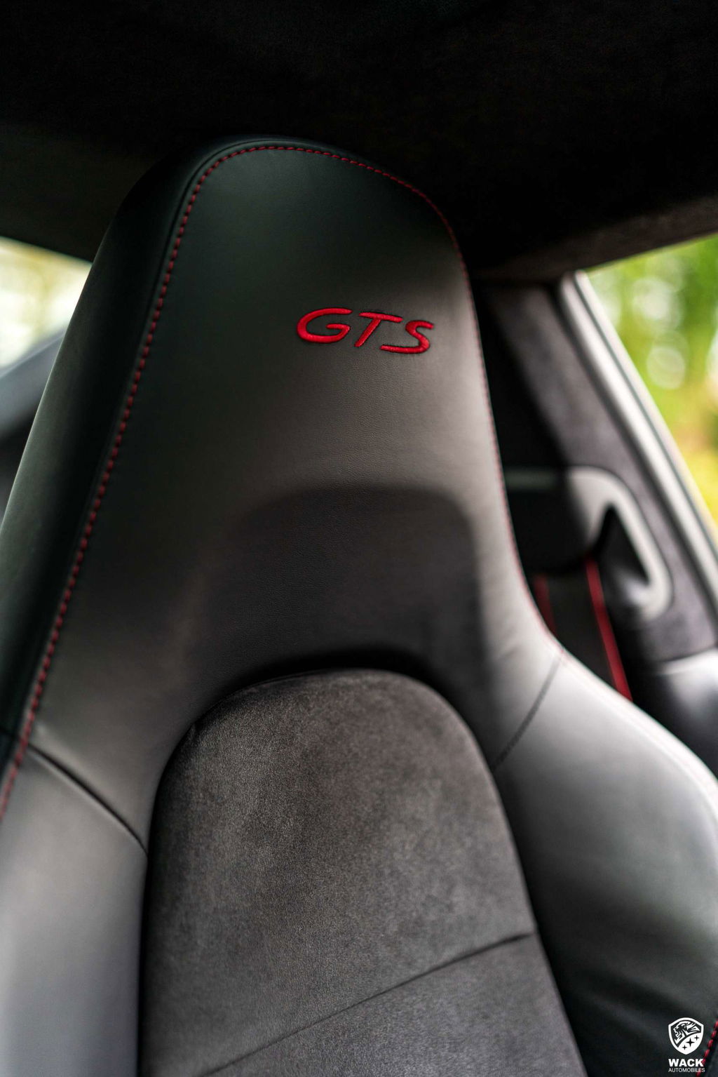 Porsche 991 Carrera GTS