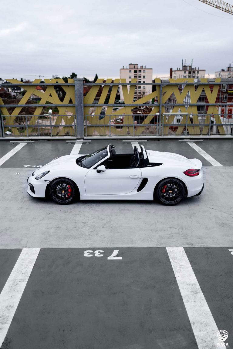 Porsche 981 Boxster Spyder