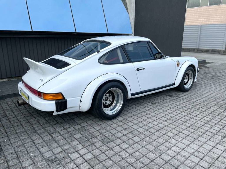 Porsche 911 Modified