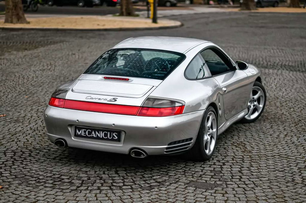 Porsche 996 Carrera 4S