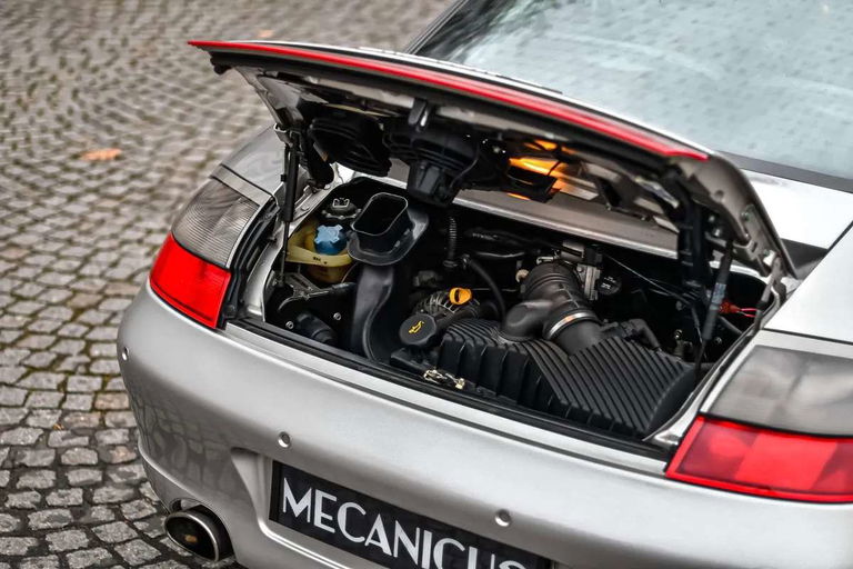 Porsche 996 Carrera 4S