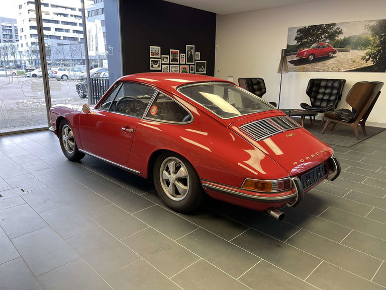 Porsche 911 S (F-Modell)