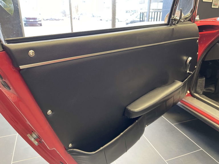 Porsche 911 S (F-Modell)