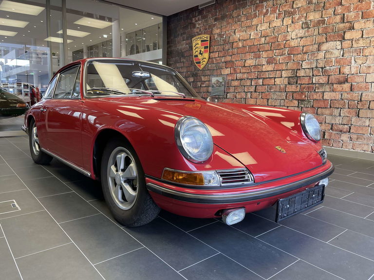 Porsche 911 S (F-Modell)