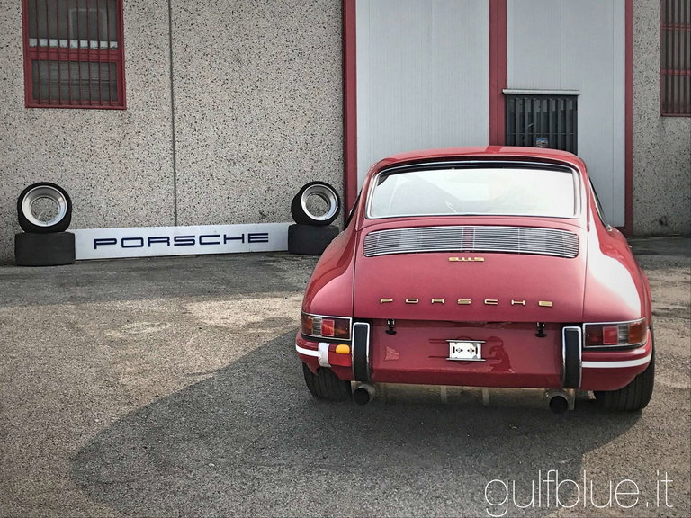 Porsche 911 S (F-Modell)