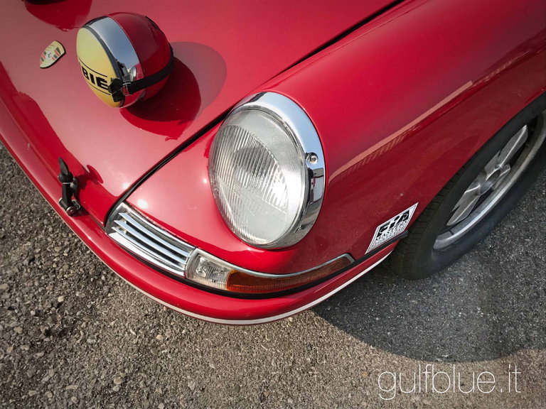 Porsche 911 S (F-Modell)