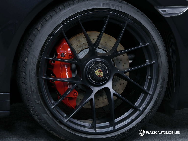 Porsche 991.2 Carrera GTS