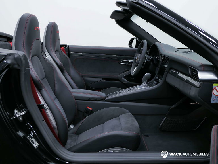 Porsche 991.2 Carrera GTS