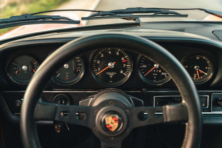 Porsche 911 T
