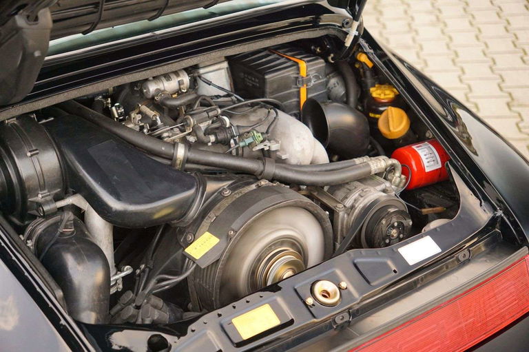 Porsche 964 Carrera 2