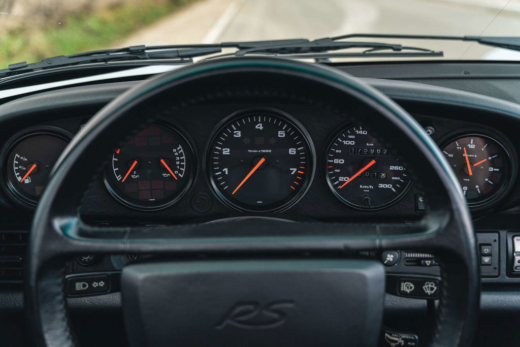 Porsche 964 Carrera 2