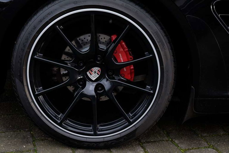 Porsche 987 Boxster S Black Edition