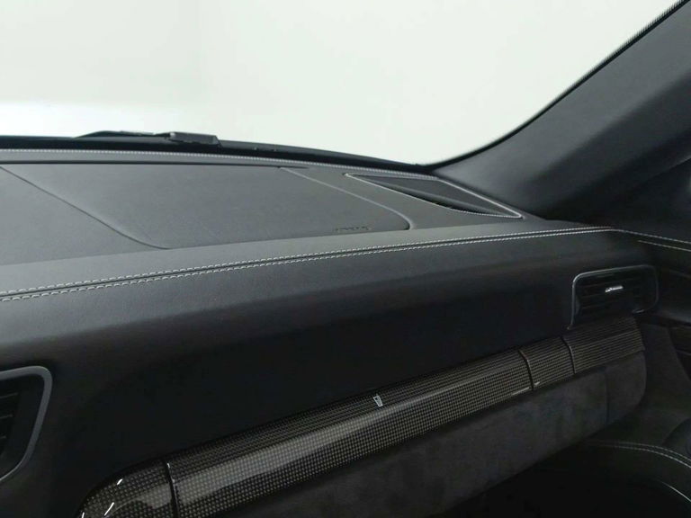 Porsche 991.2 Carrera 4 GTS