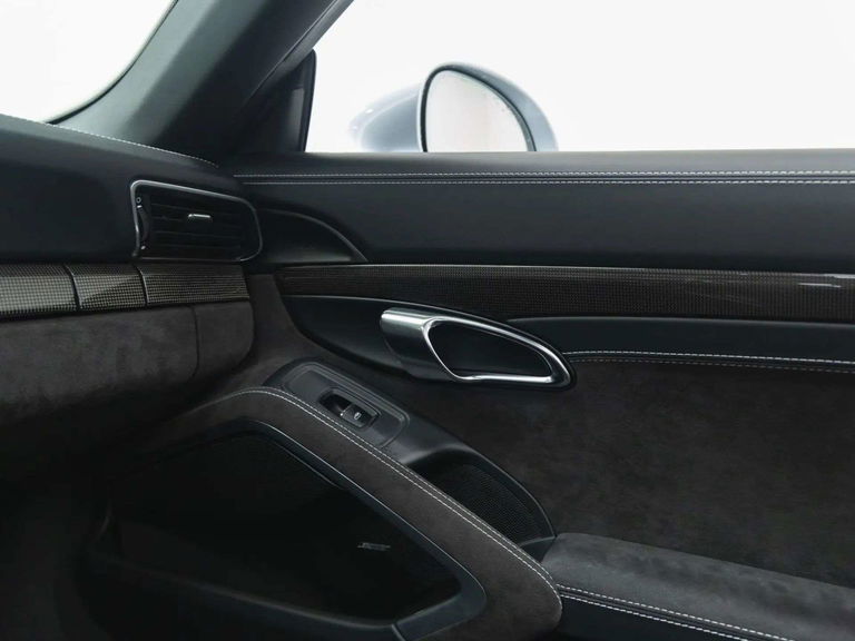 Porsche 991.2 Carrera 4 GTS