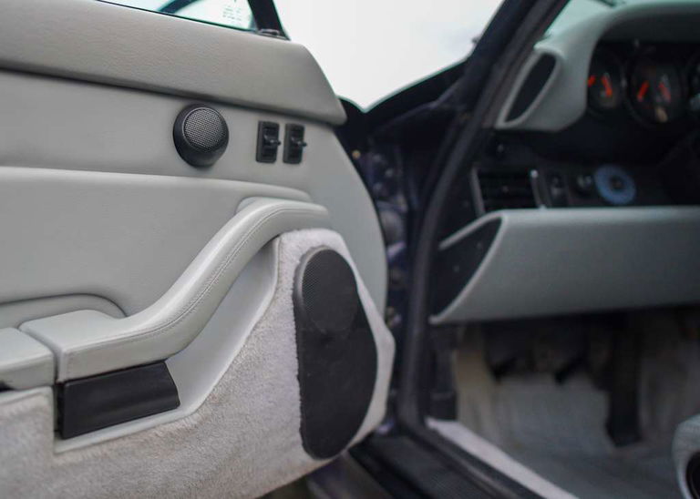 Porsche 993 Carrera 4S