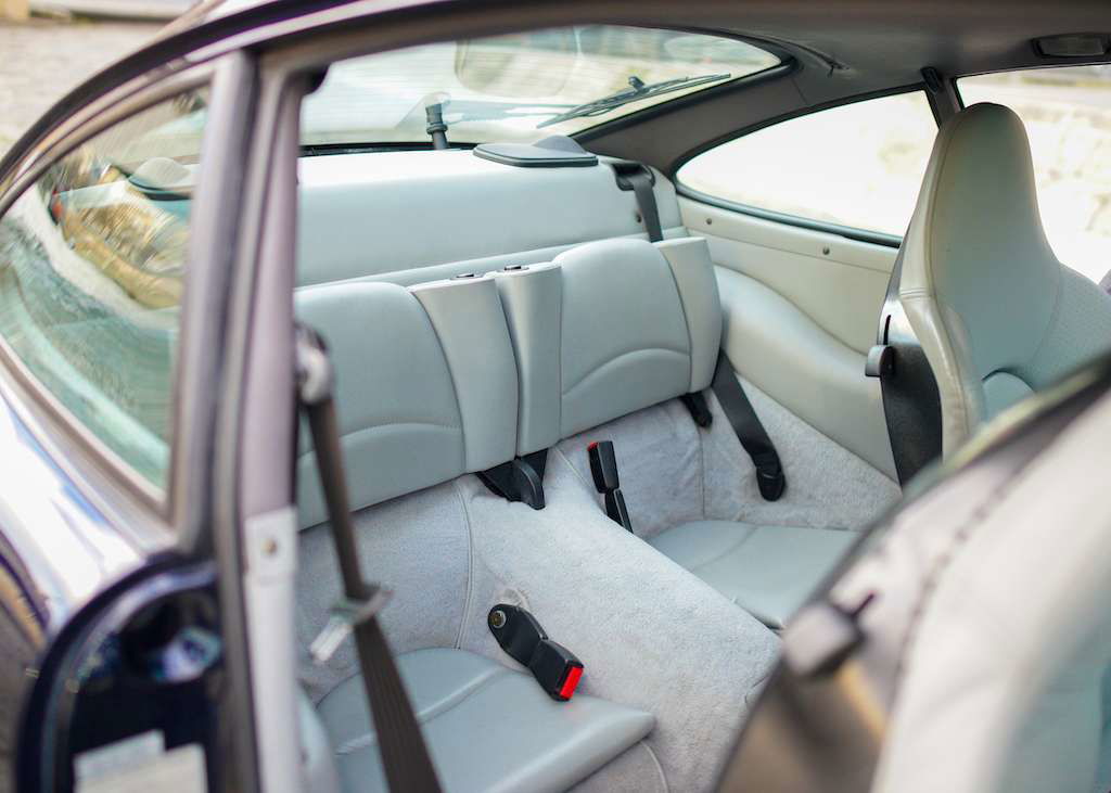 Porsche 993 Carrera 4S