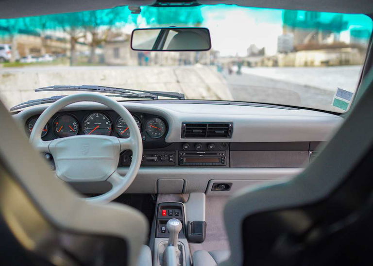 Porsche 993 Carrera 4S
