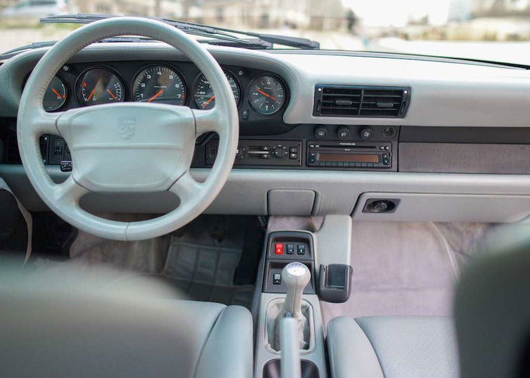 Porsche 993 Carrera 4S