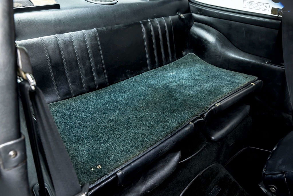 Porsche 911 Turbo 3.3 (US)