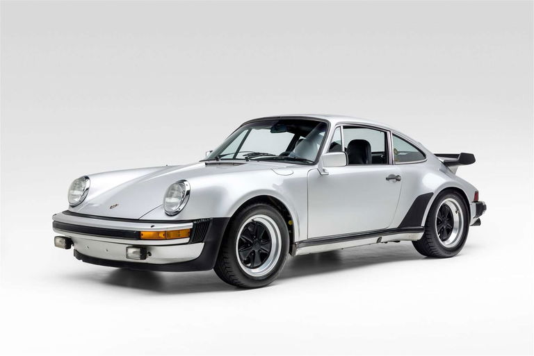 Porsche 911 Turbo 3.3 (US)