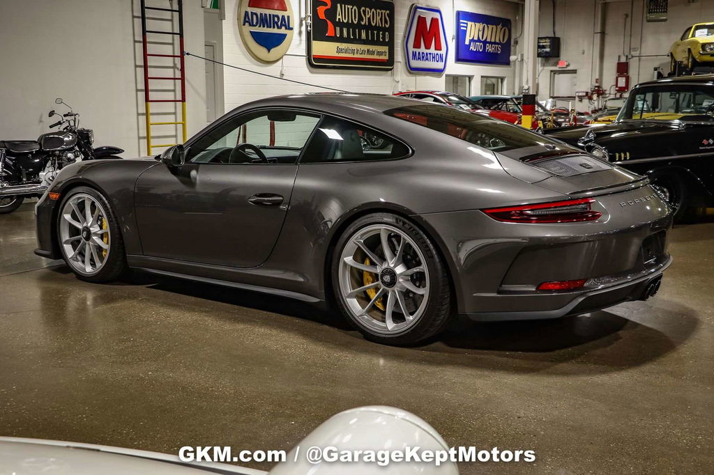 Porsche 991 GT3 Touring