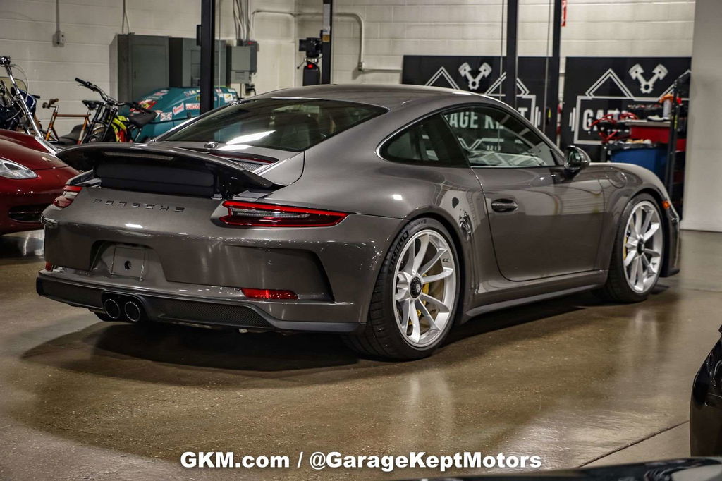 Porsche 991 GT3 Touring