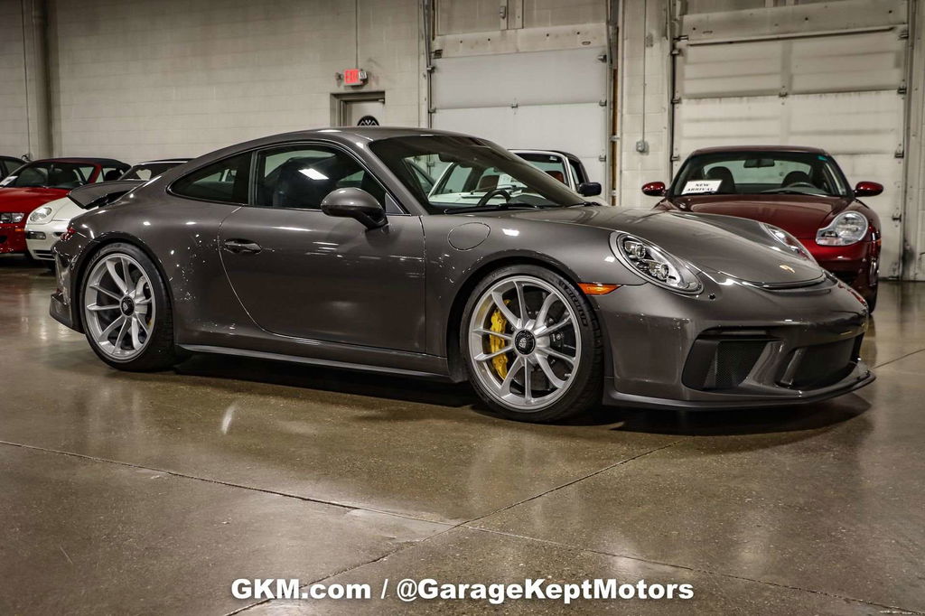 Porsche 991 GT3 Touring