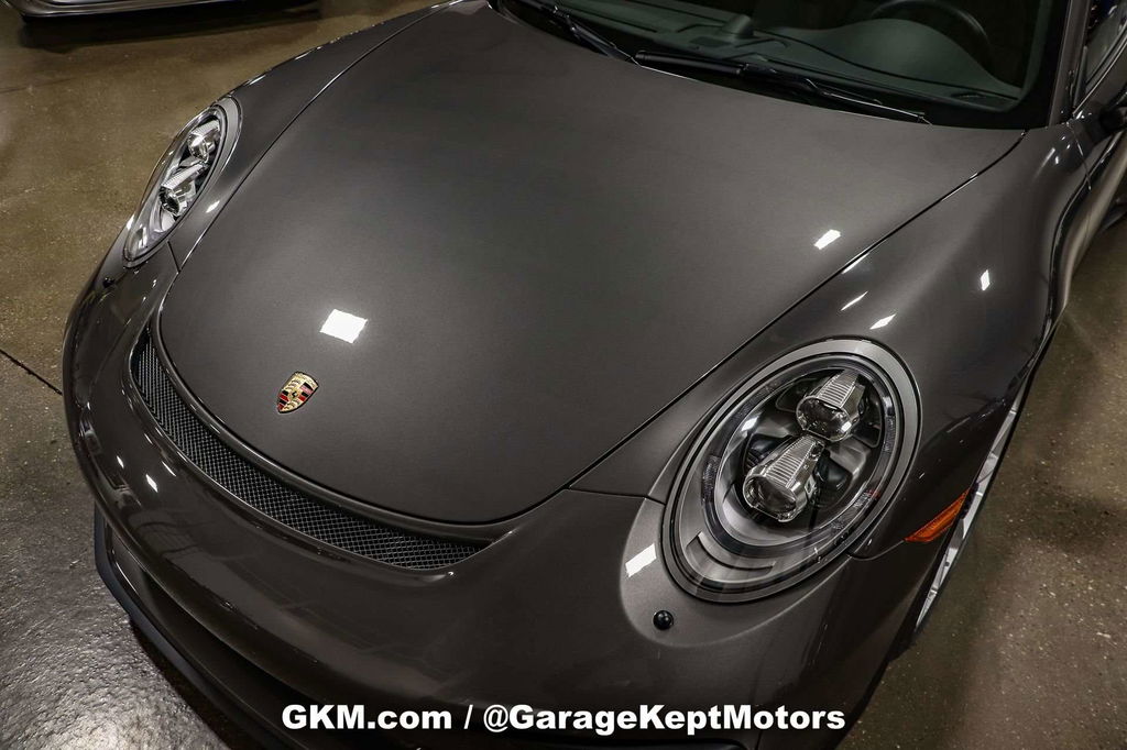 Porsche 991 GT3 Touring