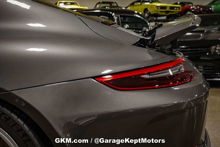 Porsche 991 GT3 Touring